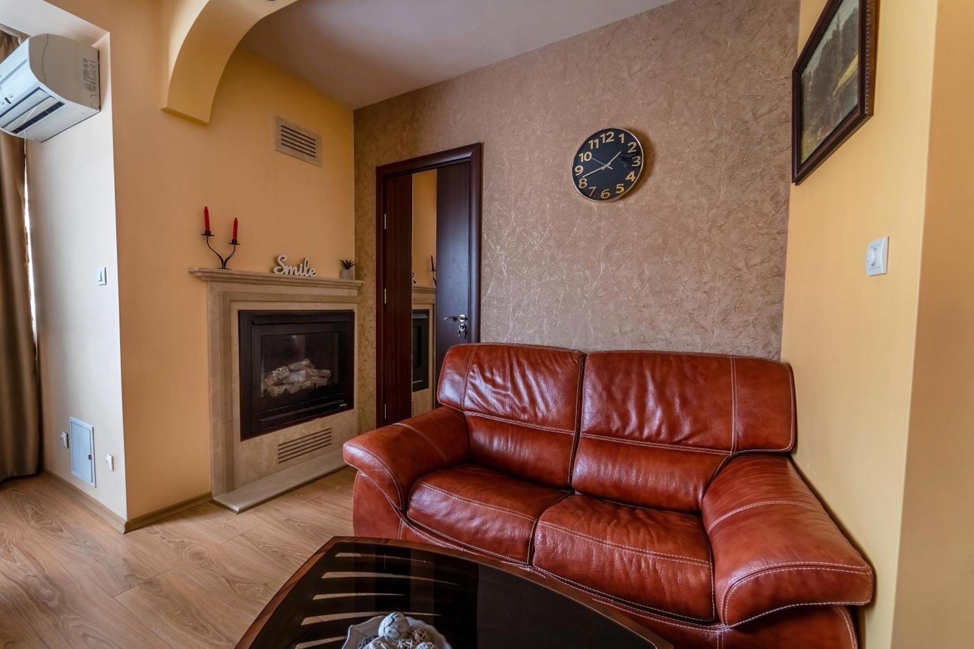 Апартамент Грация Veliko Tarnovo Buitenkant foto